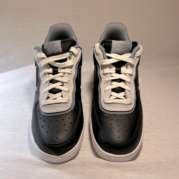 🔥Nike - Air Force 1 07 Black and White🔥 - Picture 5 of 5